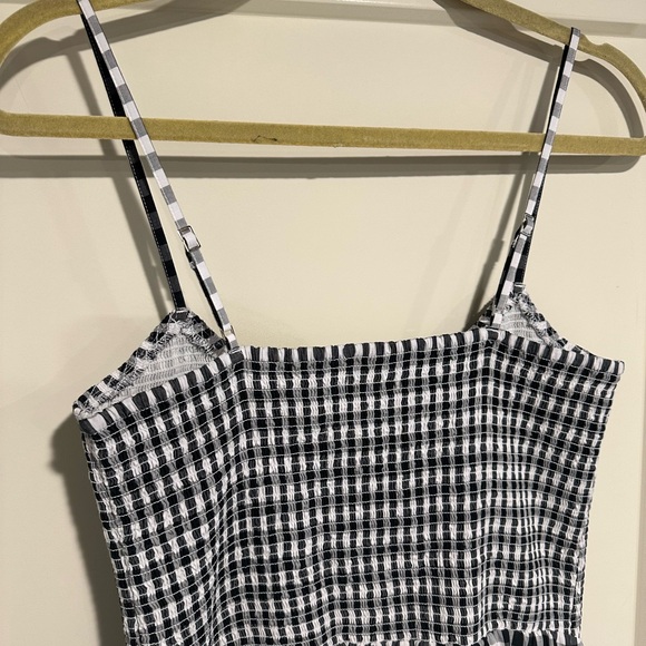 Abercrombie & Fitch Black and White Dipped Waist Gingham Dress - Picture 4 of 5